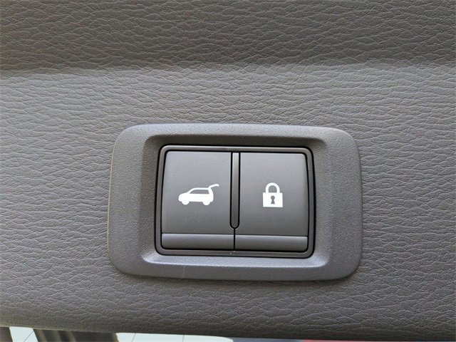 New 2025 Mitsubishi Outlander SE image 14