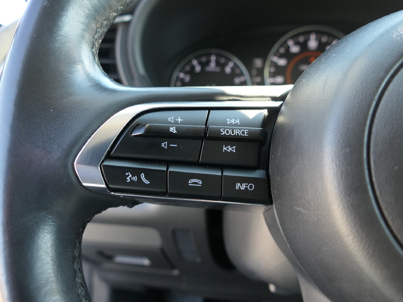 Used 2024 MAZDA CX-30 AWD 2.5 S w/ Select Sport Pkg image 15