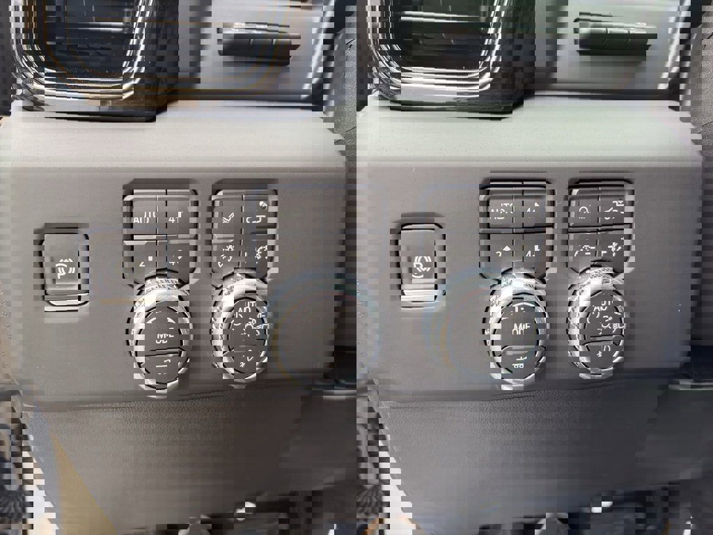 Used 2026 GMC Sierra 1500 AT4X image 10