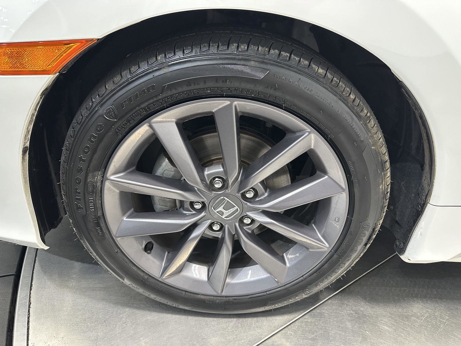 Used 2020 Honda Civic EX image 9