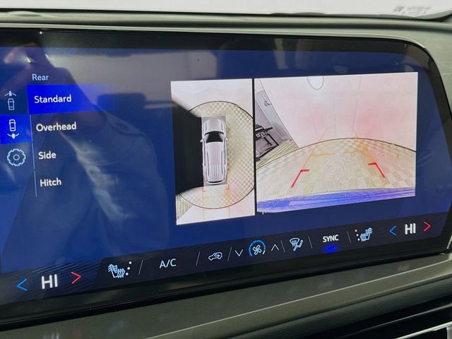 New 2026 Chevrolet Traverse LT w/ Driver Confidence Package image 16