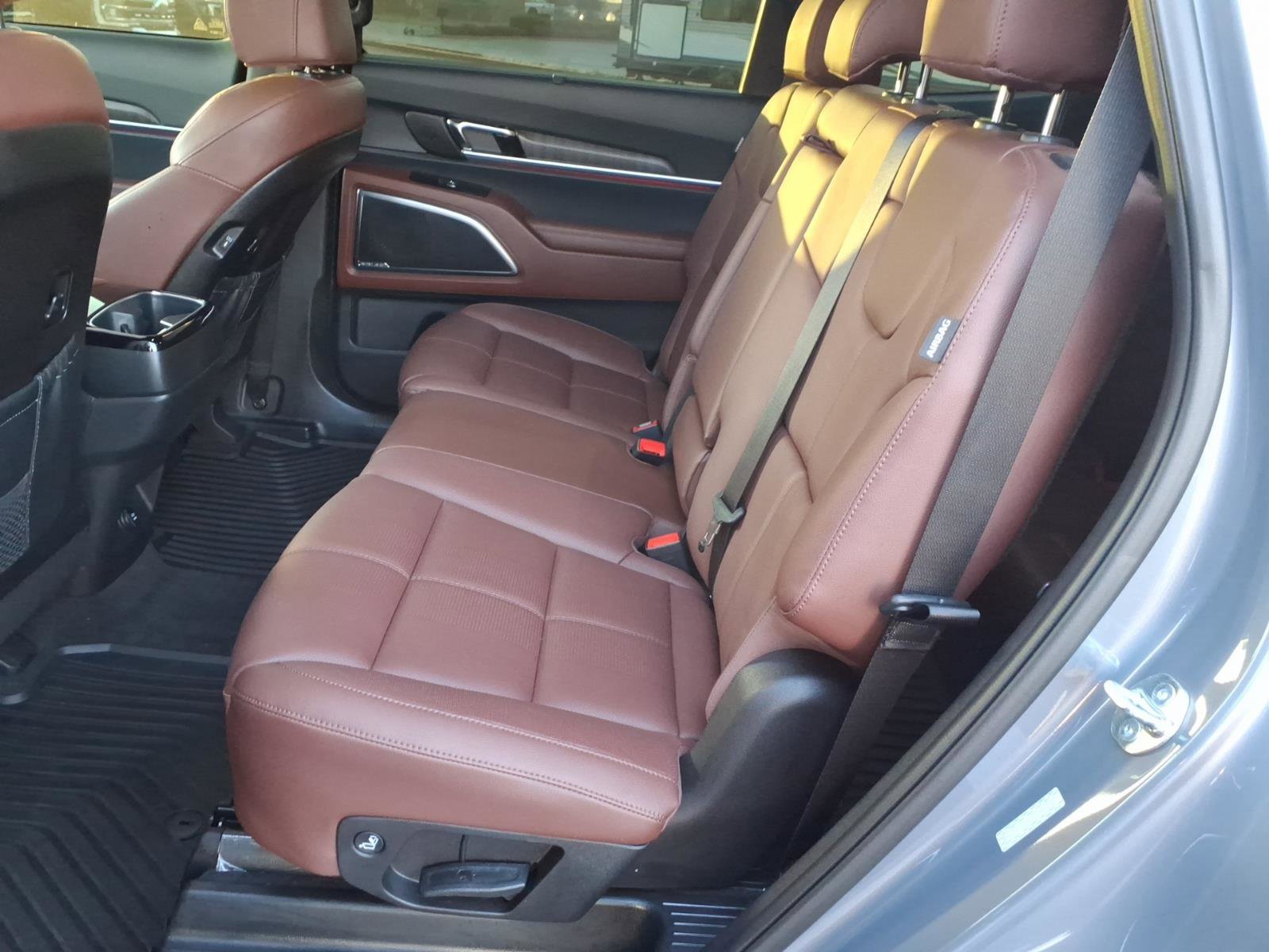 Used 2025 Kia Telluride SX image 9