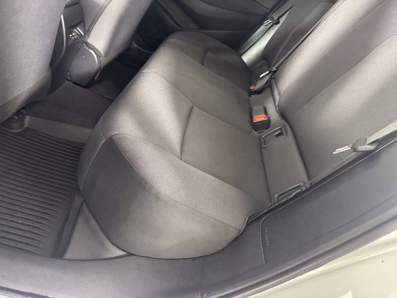 Used 2025 Toyota Corolla LE FWD image 25