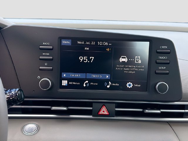 Certified 2026 Hyundai Elantra Sport FWD image 15