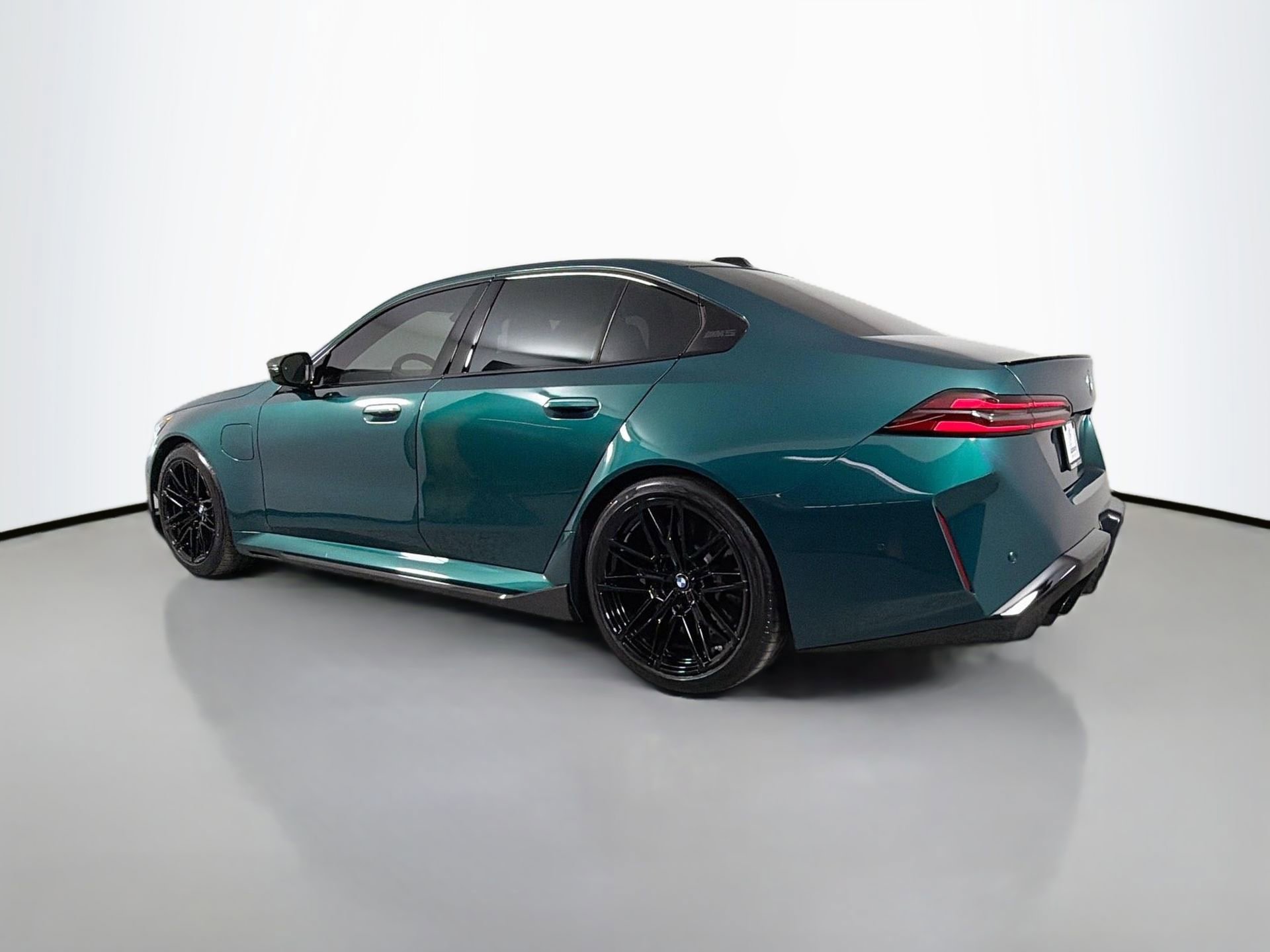 New 2026 BMW M5 w/ Executive Package image 7