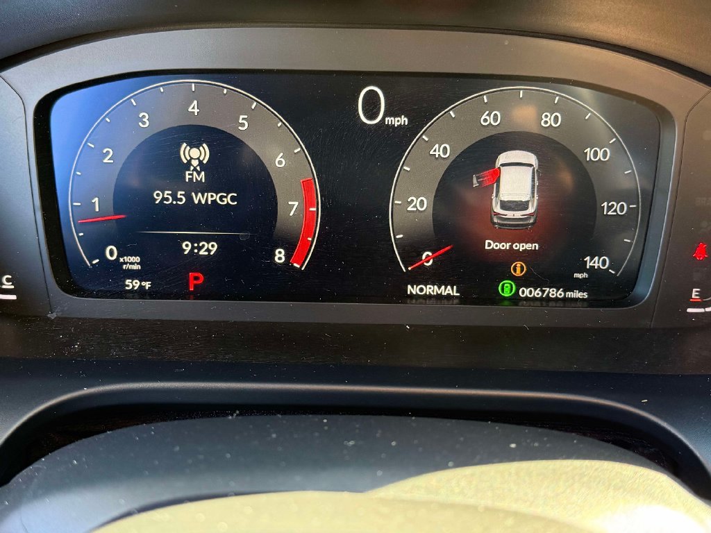 Certified 2025 Acura ADX A-Spec AWD/4WD image 18