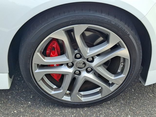 Used 2017 Chevrolet SS RWD image 8