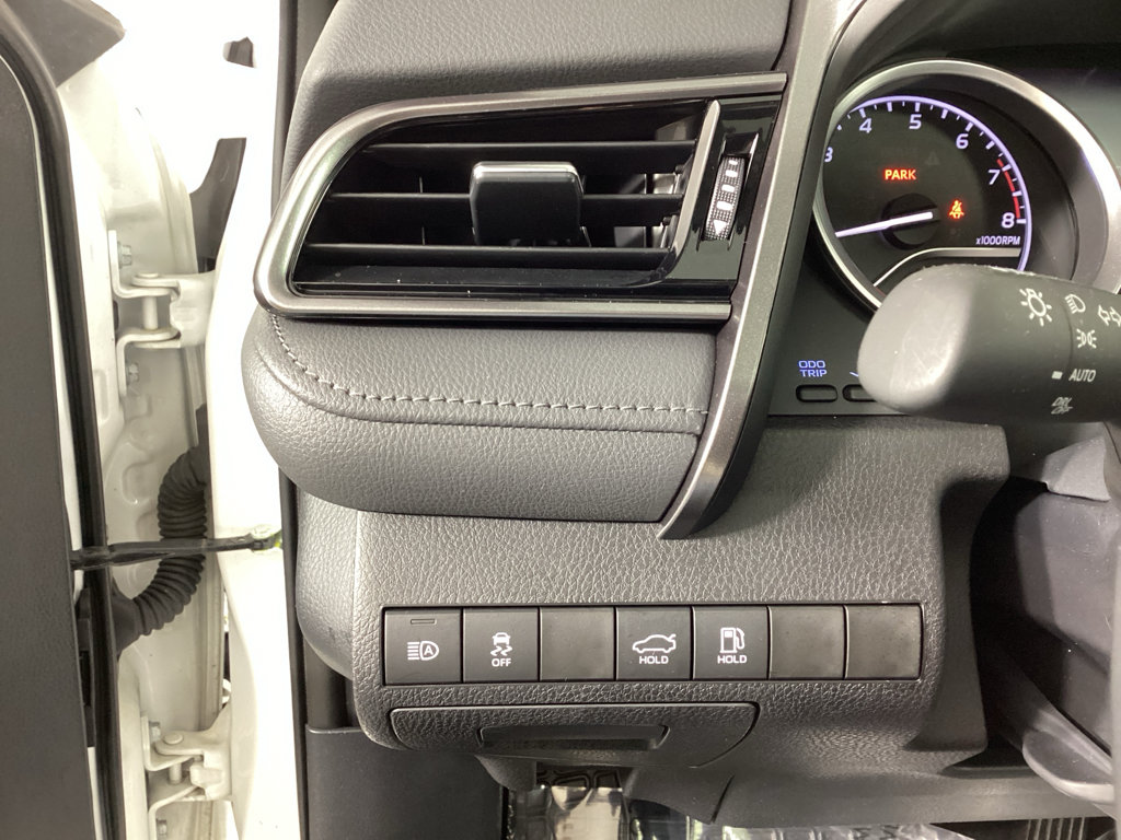 Used 2023 Toyota Camry XLE FWD image 21