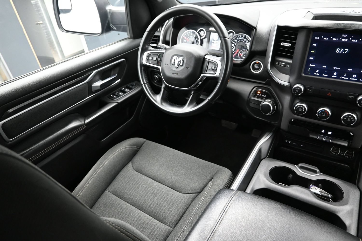 Used 2019 RAM 1500 Big Horn RWD image 24