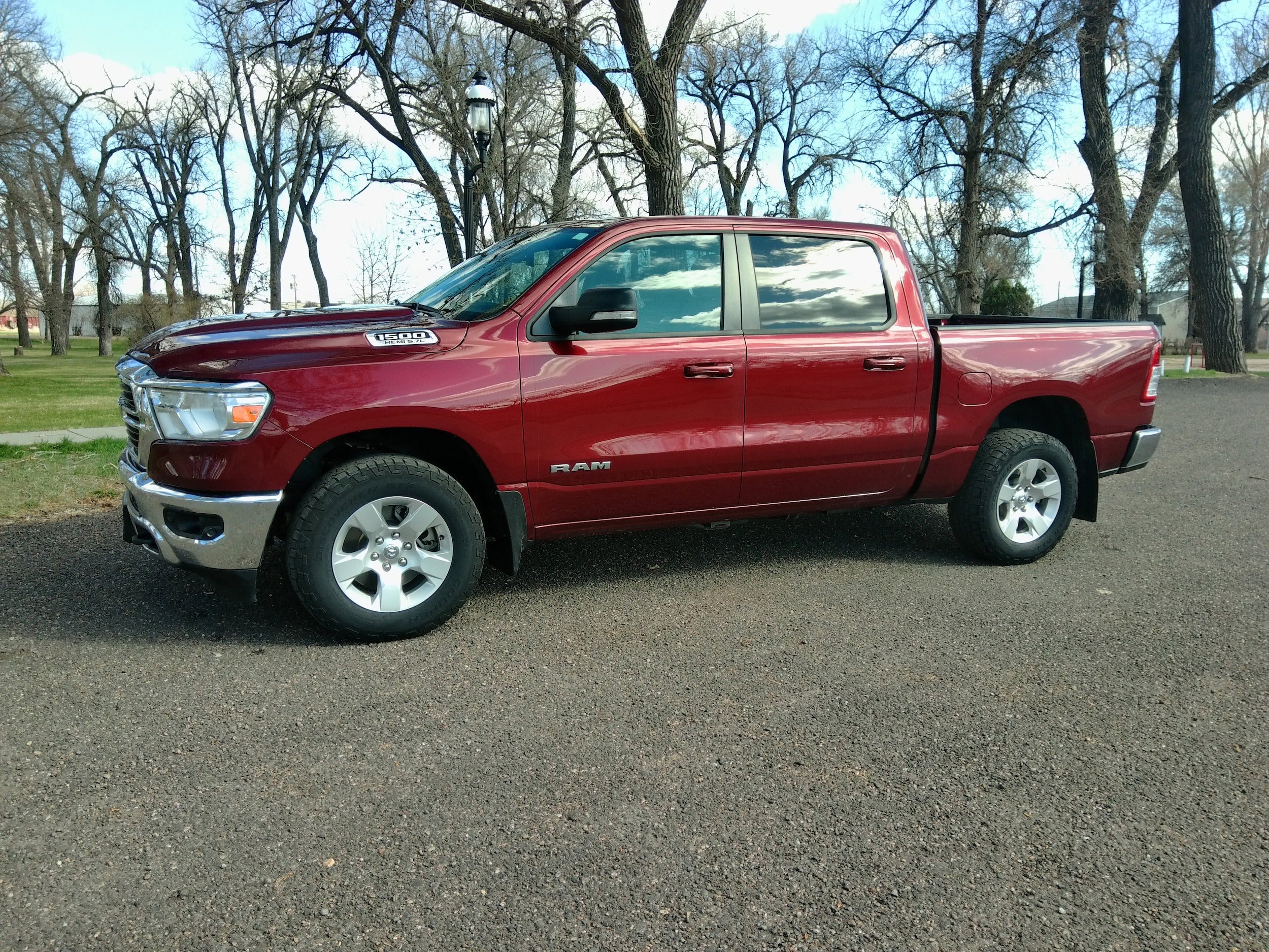 Used 2021 RAM 1500 Big Horn AWD/4WD image 2