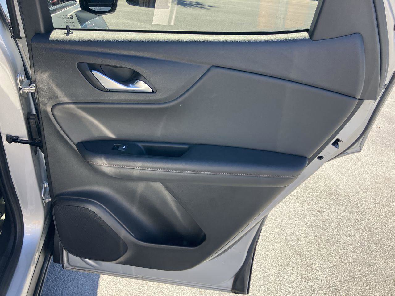 Used 2022 Chevrolet Blazer Premier image 31