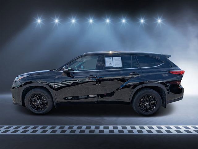 Used 2020 Toyota Highlander XLE AWD/4WD image 6