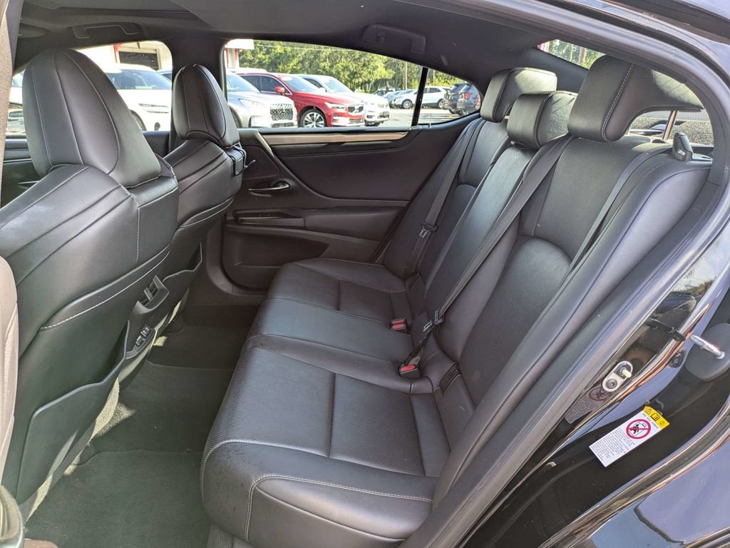 Used 2019 Lexus ES 350 F Sport w/ Accessory Package 2 FWD image 13