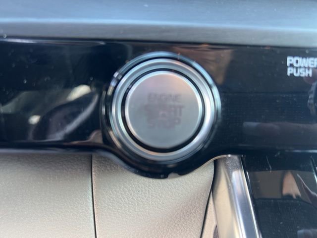 Used 2022 Kia Carnival SX image 13