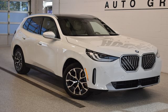 New 2026 BMW X3 xDrive30i w/ Premium Package AWD/4WD image 1