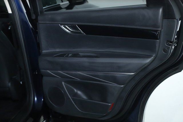 Used 2025 Genesis GV80 2.5T Standard image 32