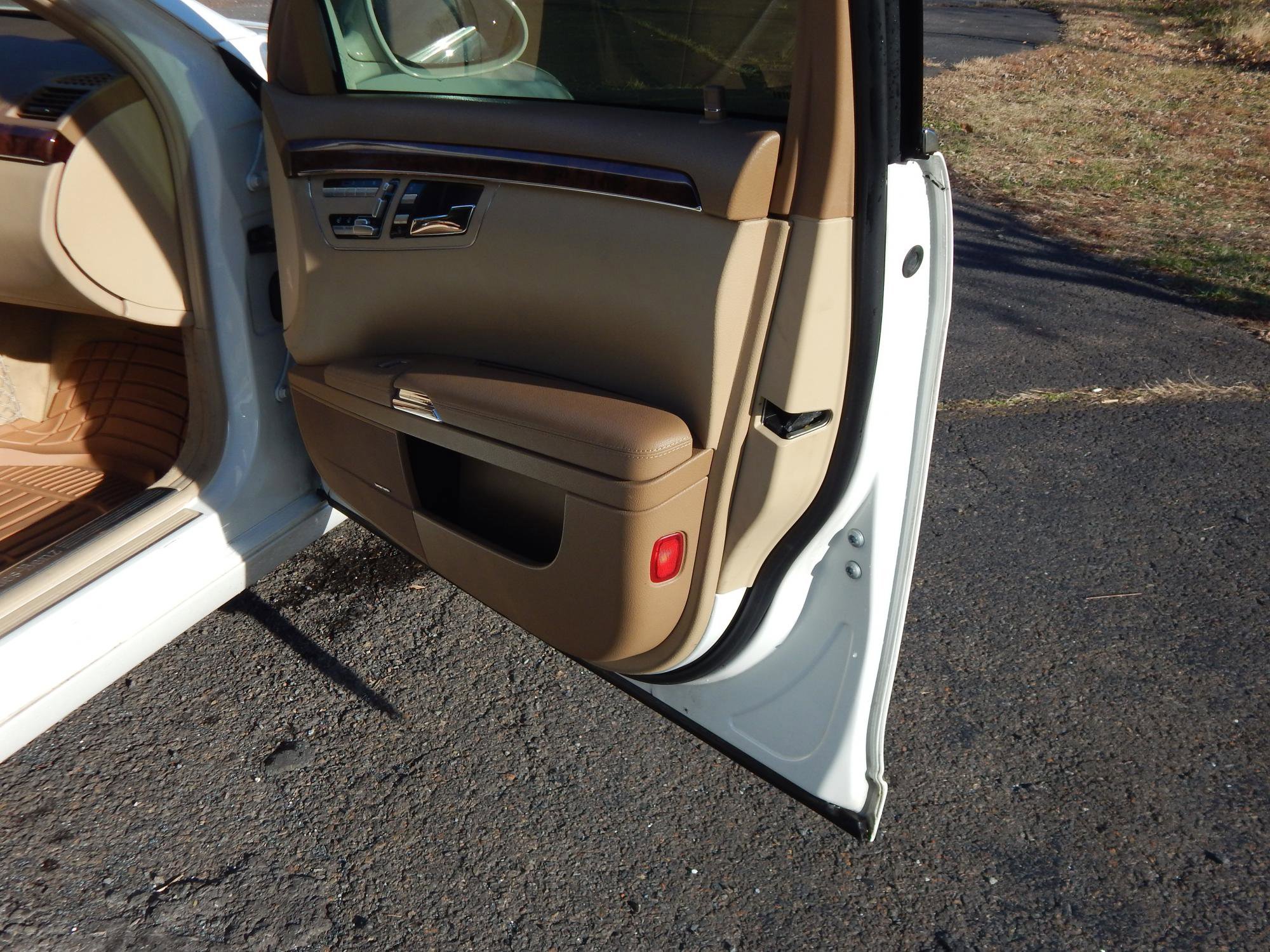 Used 2007 Mercedes-Benz S 550 4MATIC image 15