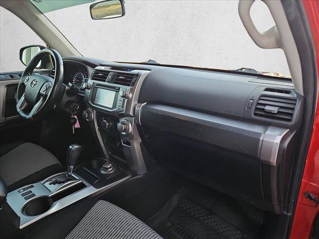 Used 2016 Toyota 4Runner SR5 image 22