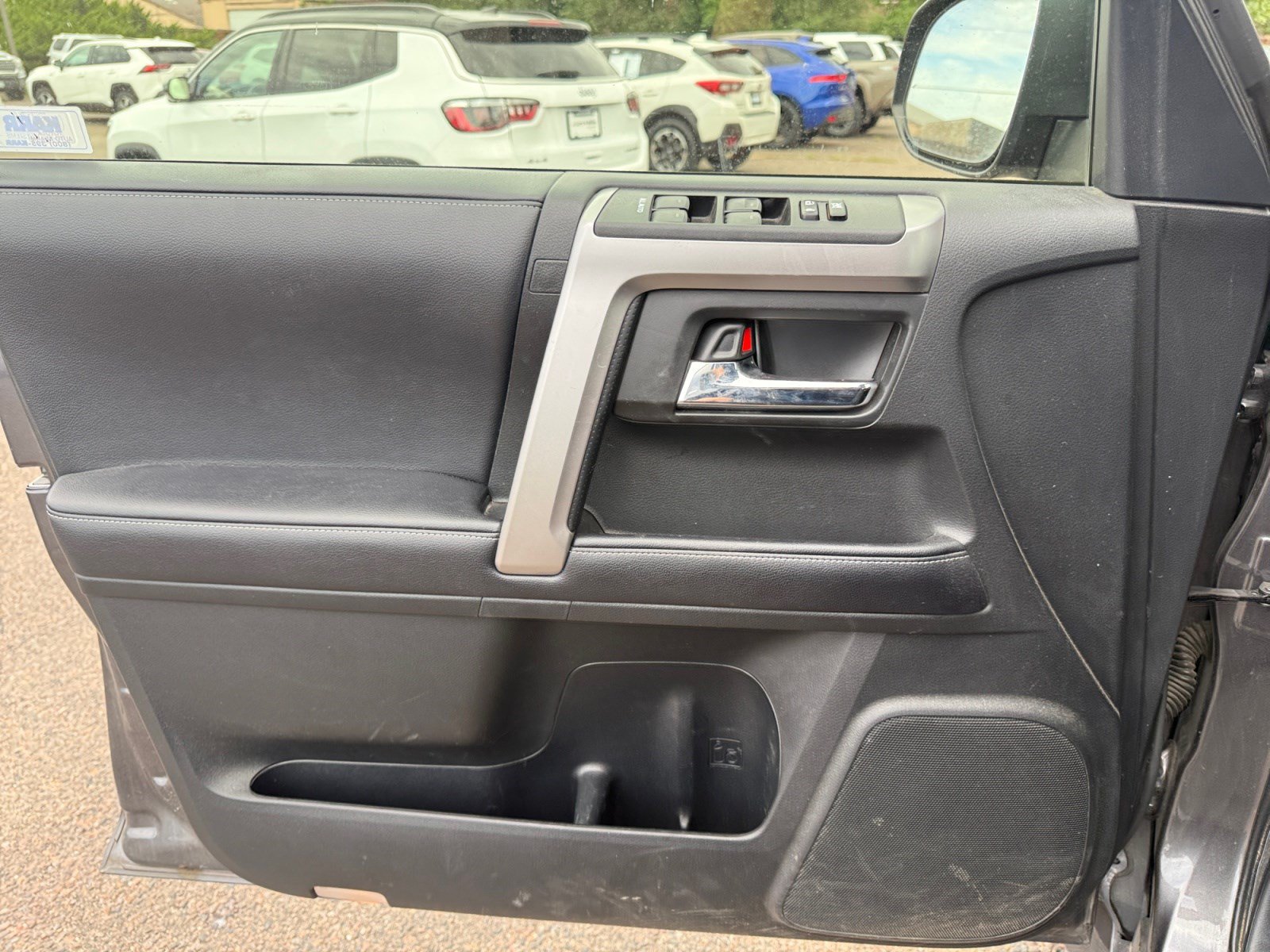 Certified 2019 Toyota 4Runner SR5 AWD/4WD image 13