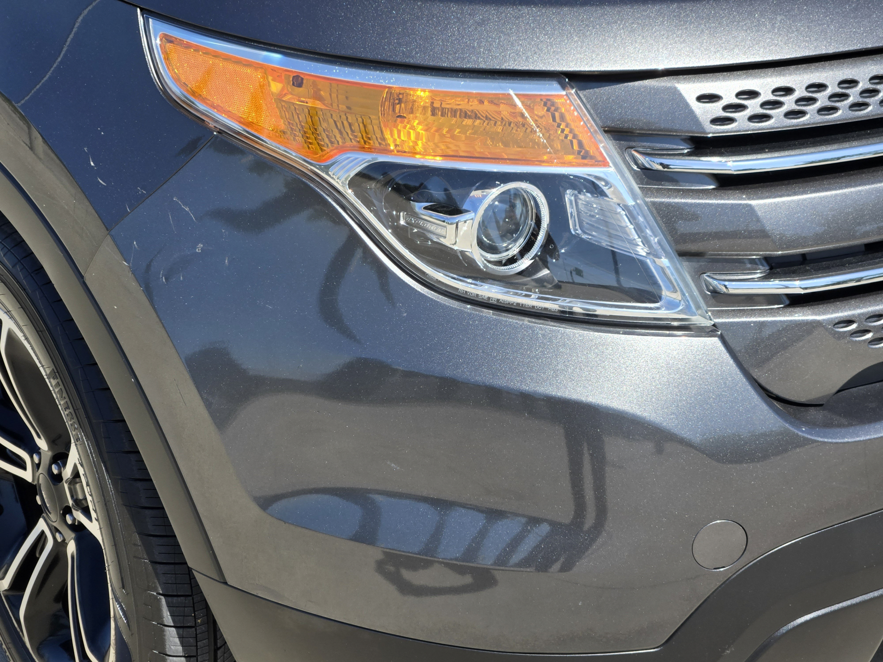 Used 2015 Ford Explorer Limited w/ Equipment Group 301A FWD image 38
