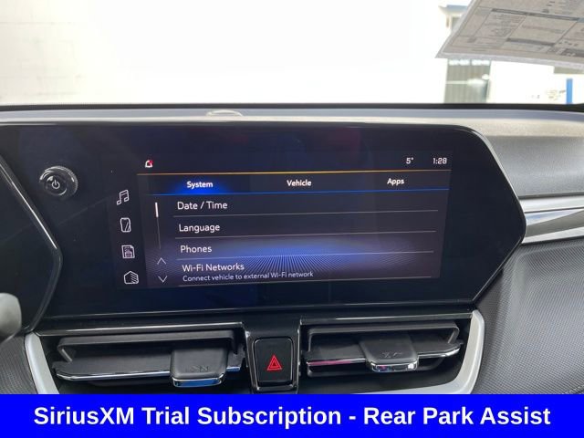 Used 2025 Chevrolet TrailBlazer LT w/ Driver Confidence Package image 12