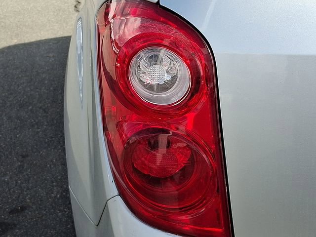 Used 2010 Chevrolet Equinox LT image 7