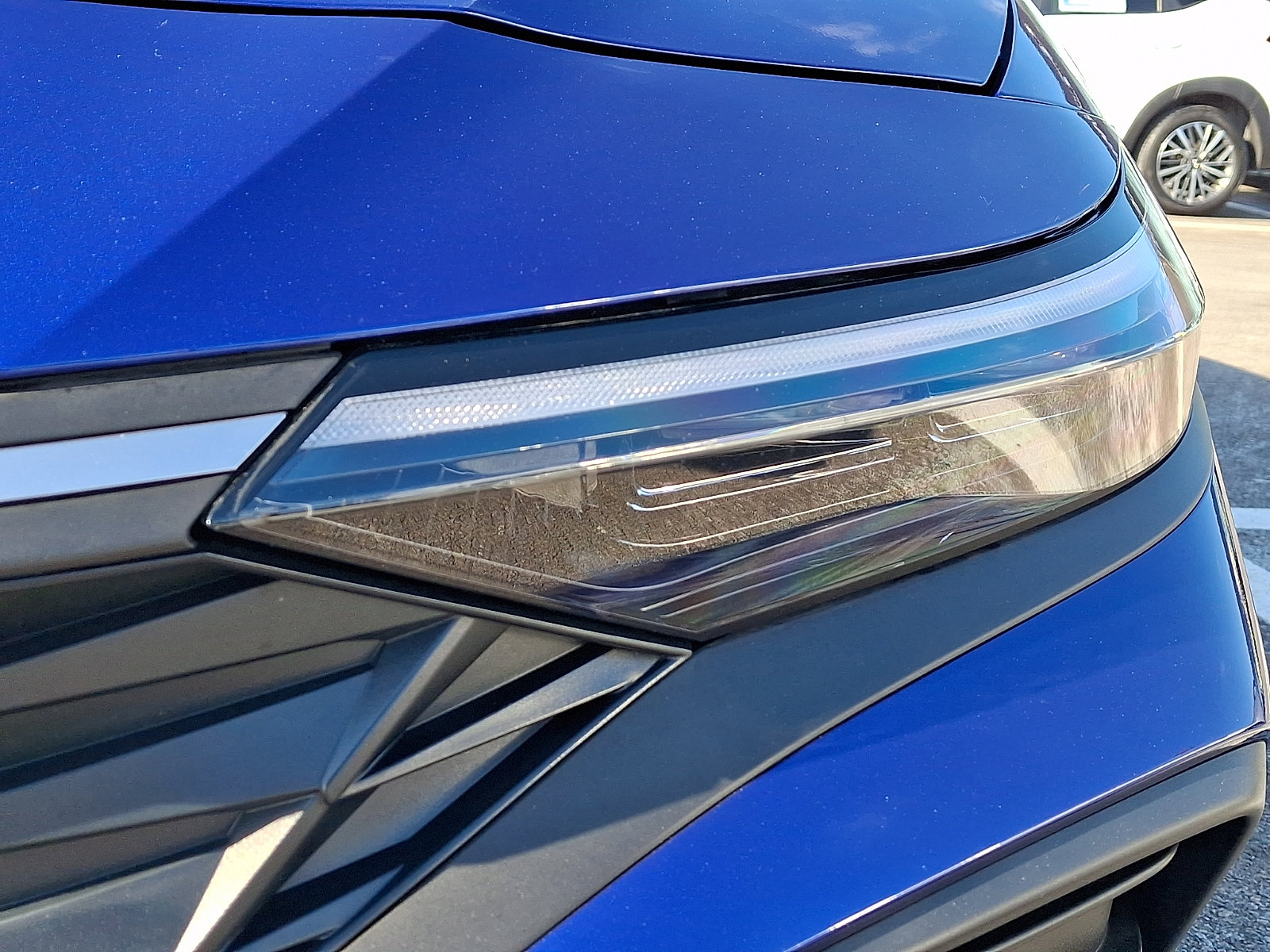 Certified 2025 Hyundai Elantra Sport image 9