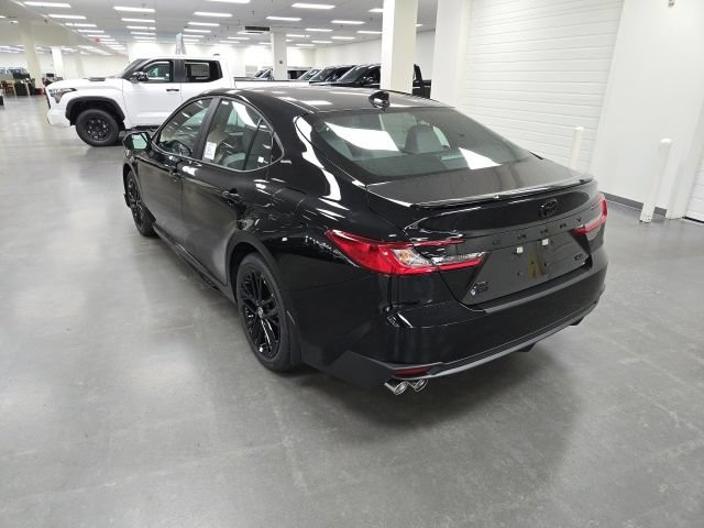 New 2026 Toyota Camry SE AWD/4WD image 4
