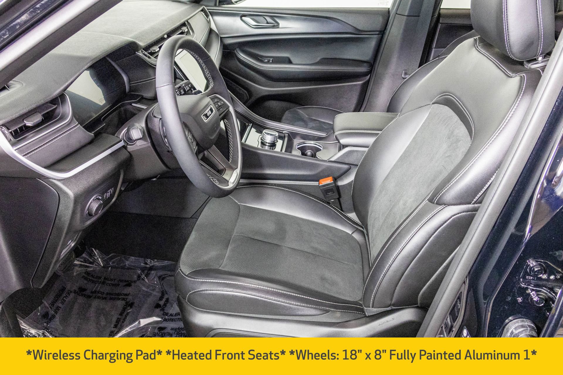 Used 2025 Jeep Grand Cherokee Altitude image 17