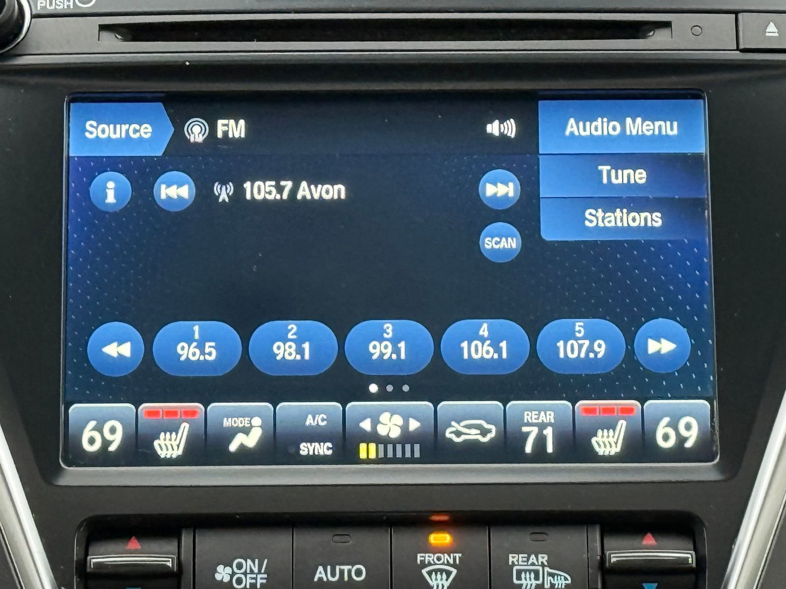 Used 2019 Acura MDX SH-AWD image 22