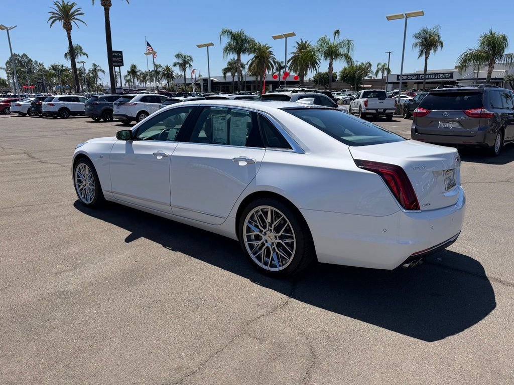 Used 2017 Cadillac CT6 Luxury AWD/4WD image 4