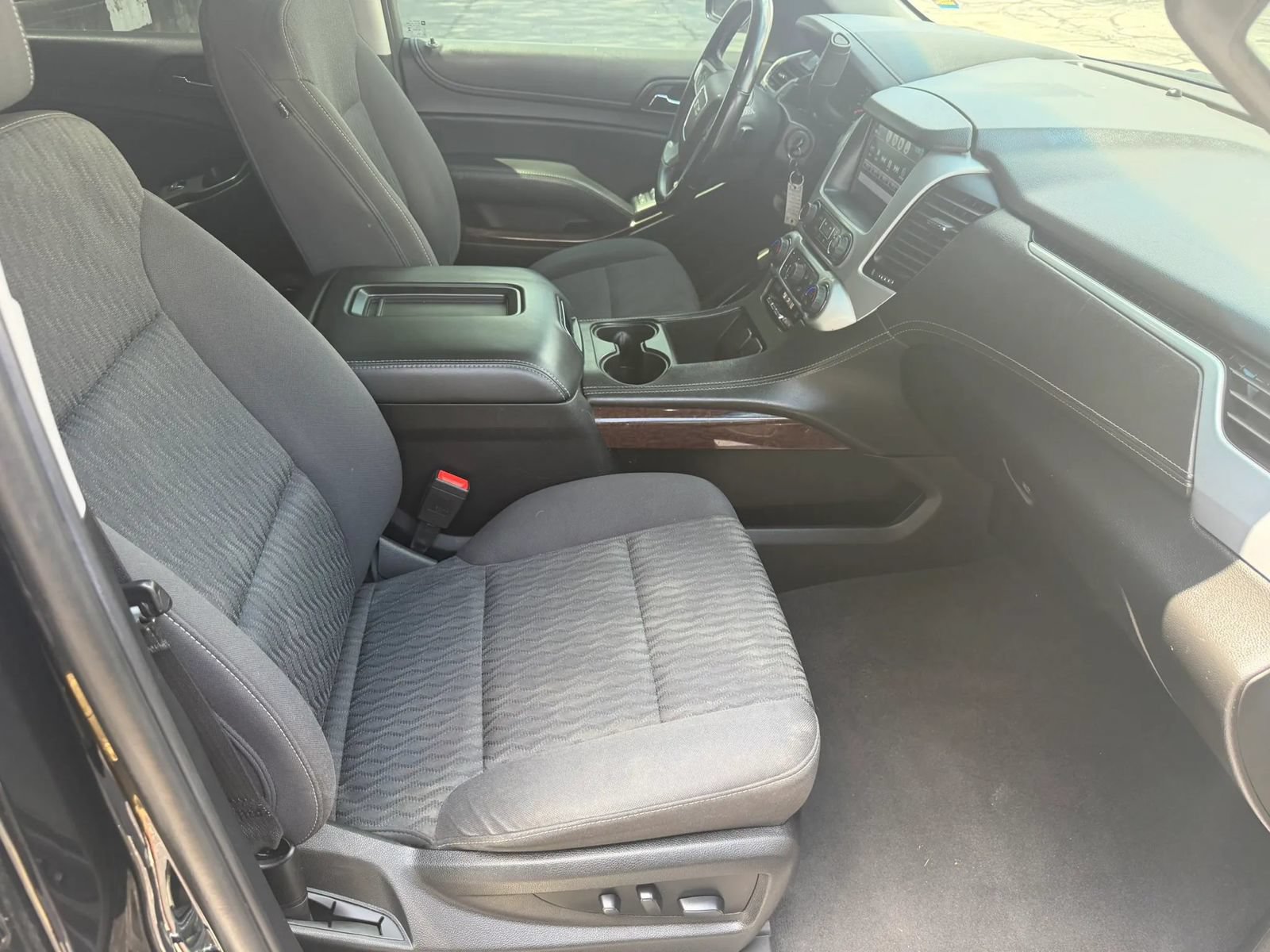 Used 2020 GMC Yukon SLE w/ SLE Value Package RWD image 21