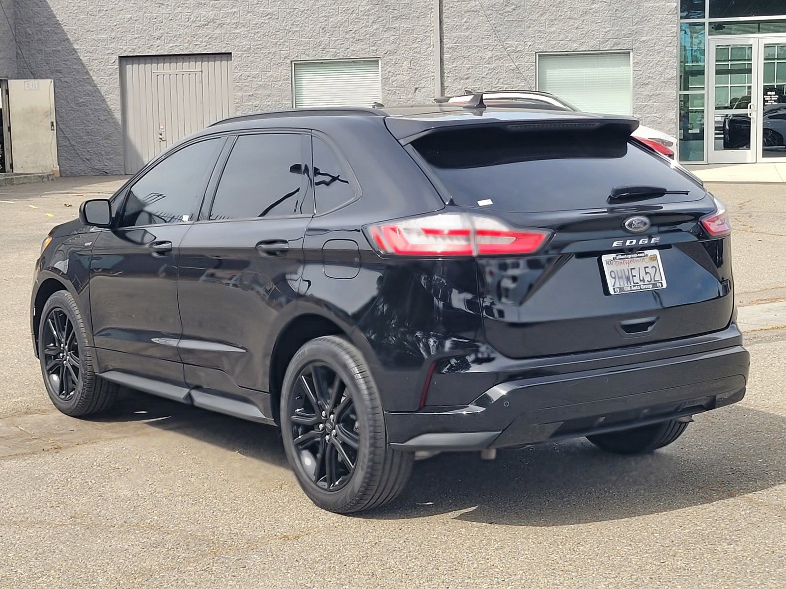 Used 2023 Ford Edge ST-Line image 6