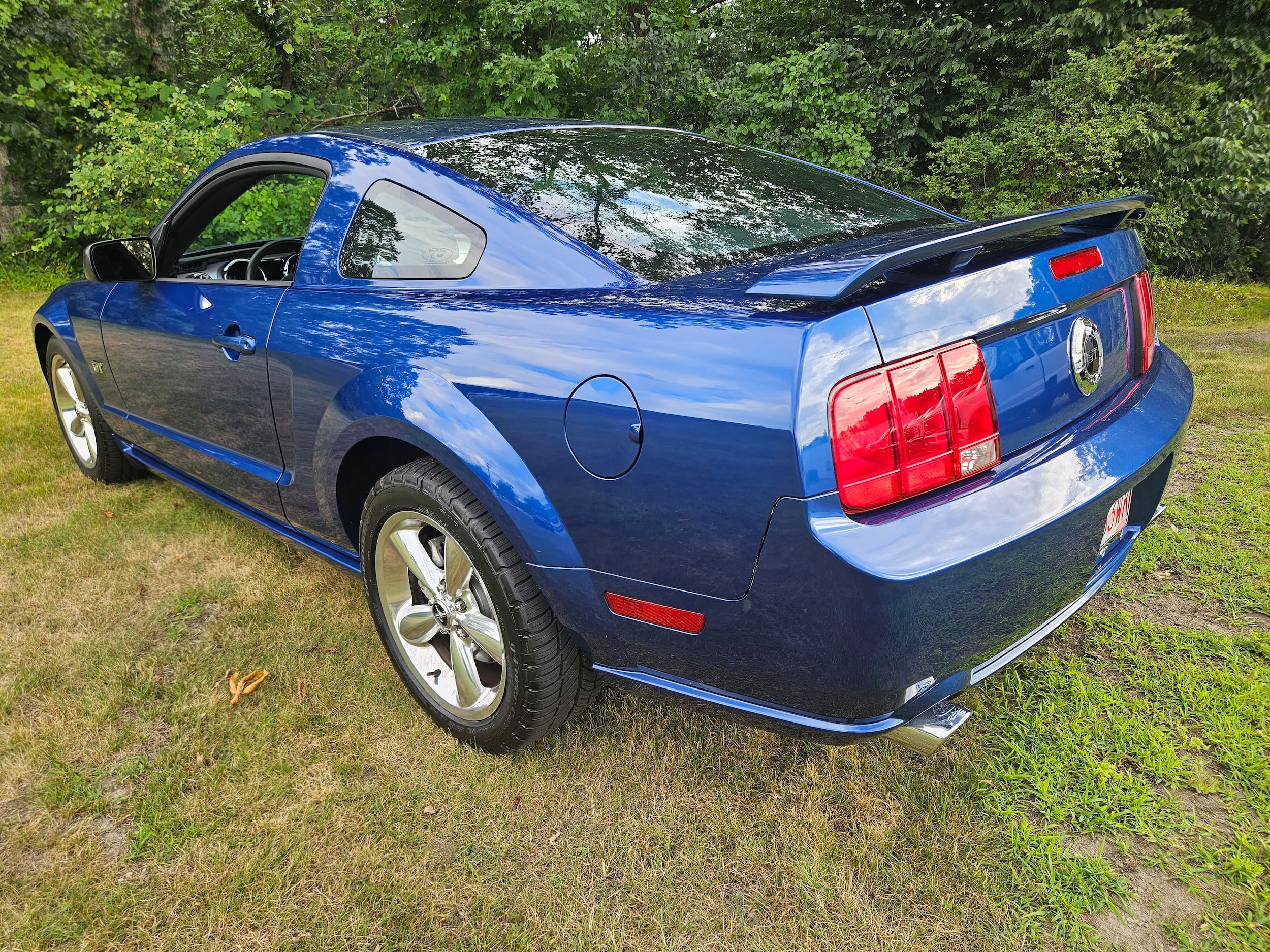 Used 2006 Ford Mustang GT Premium RWD image 8