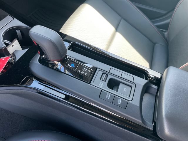 New 2026 Toyota Prius Plug-In Hybrid FWD image 25