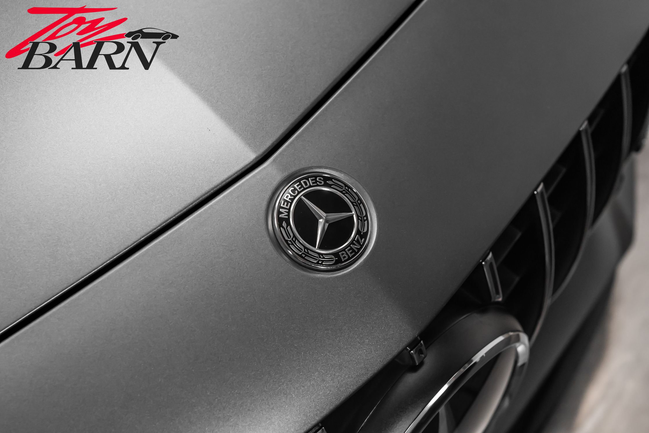 Used 2018 Mercedes-Benz AMG GT R image 9