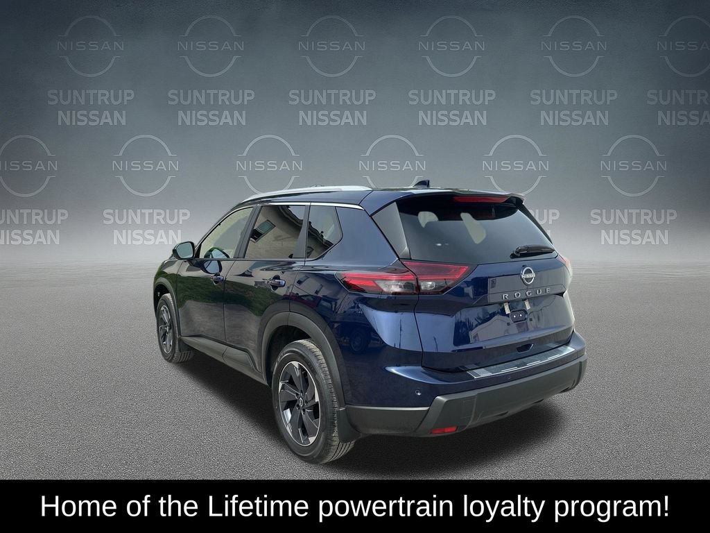 Used 2025 Nissan Rogue SV w/ SV Premium Package FWD image 4