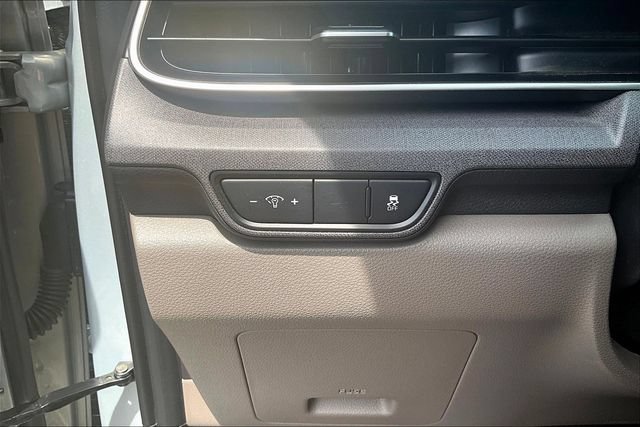 Used 2026 Kia Carnival EX FWD image 15