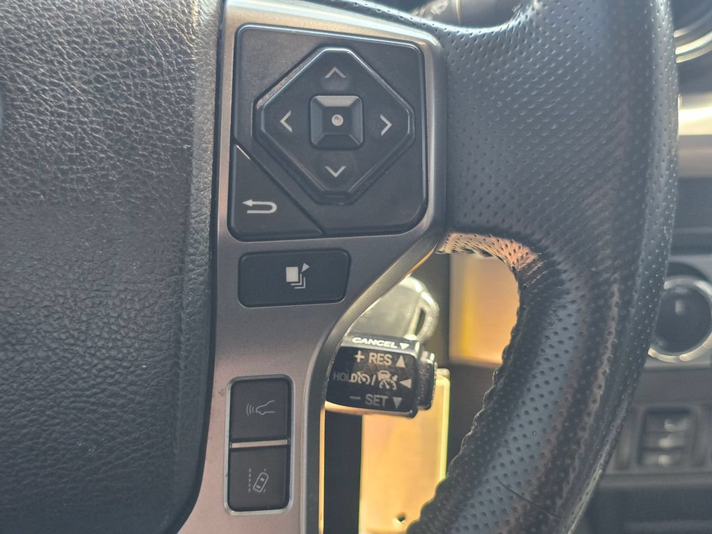 Used 2019 Toyota Tacoma SR5 AWD/4WD image 31