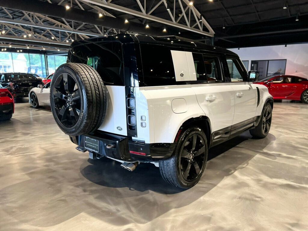 Used 2023 Land Rover Defender 110 image 5