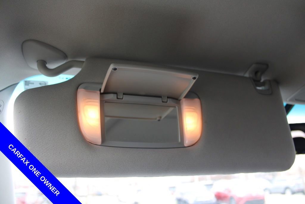 Used 2017 Toyota Sienna SE Premium image 52