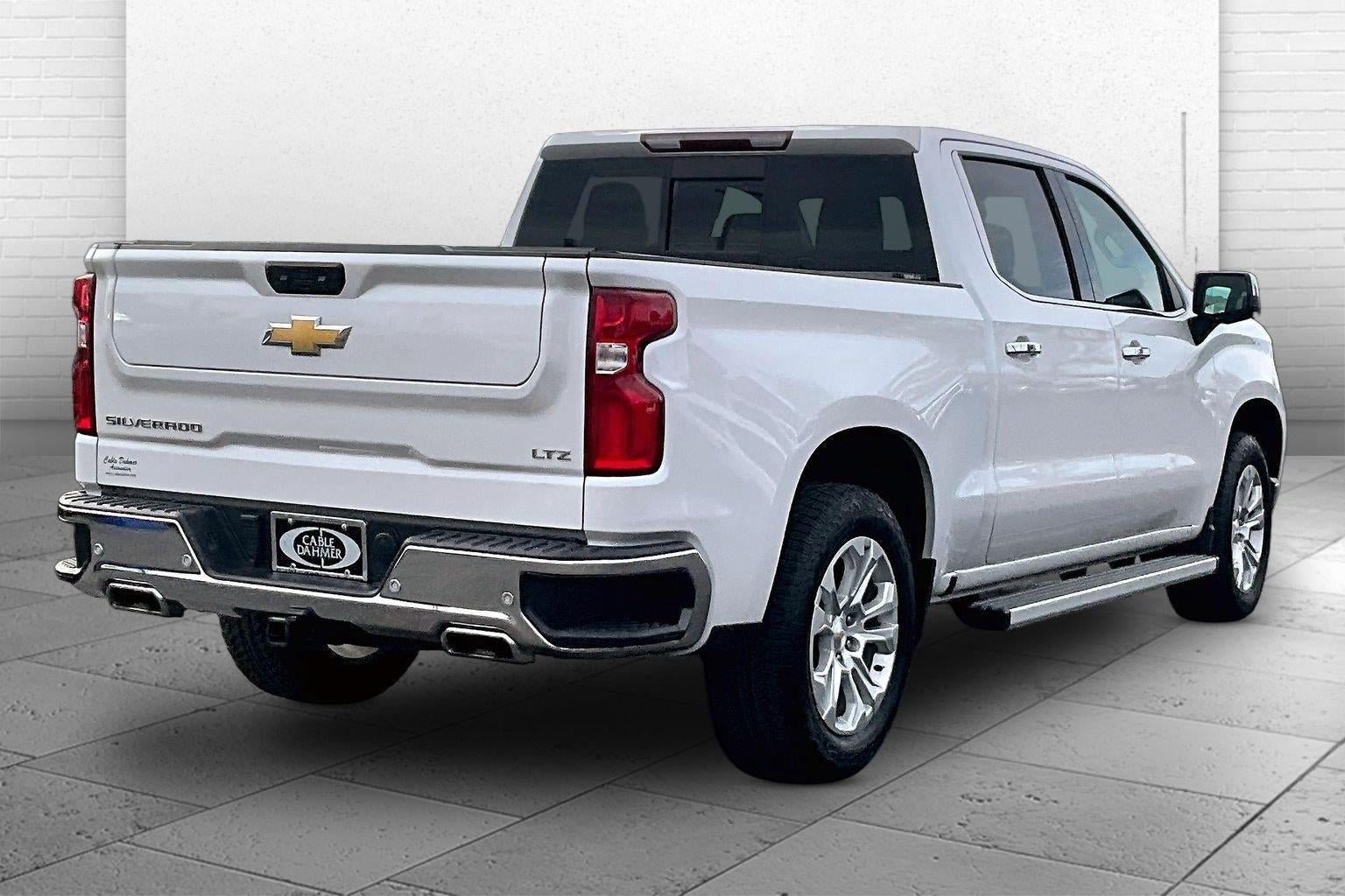 Used 2023 Chevrolet Silverado 1500 LTZ w/ LTZ Premium Package AWD/4WD image 14
