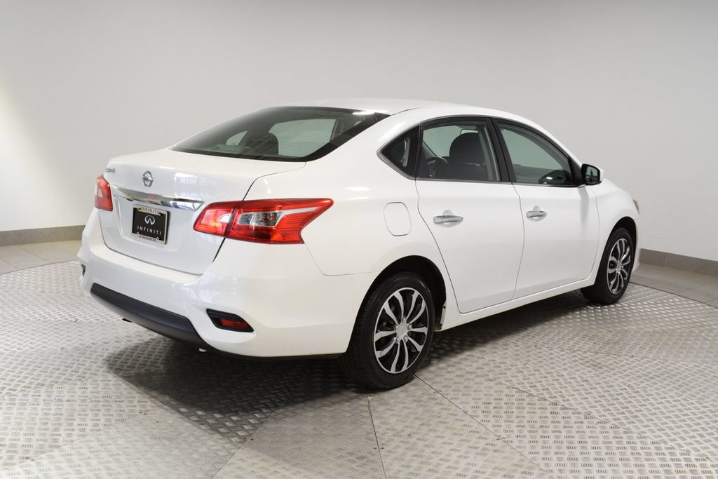 Used 2018 Nissan Sentra S FWD image 5