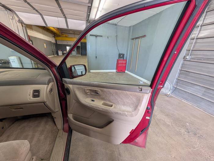 Used 2004 Honda Odyssey EX image 28
