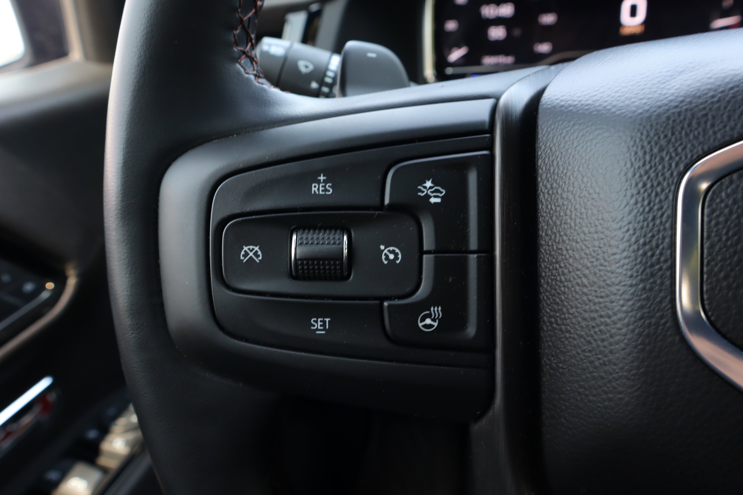 Used 2024 GMC Sierra 1500 AT4 w/ Technology Package image 19