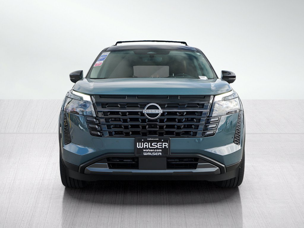 New 2026 Nissan Pathfinder Platinum AWD/4WD image 2