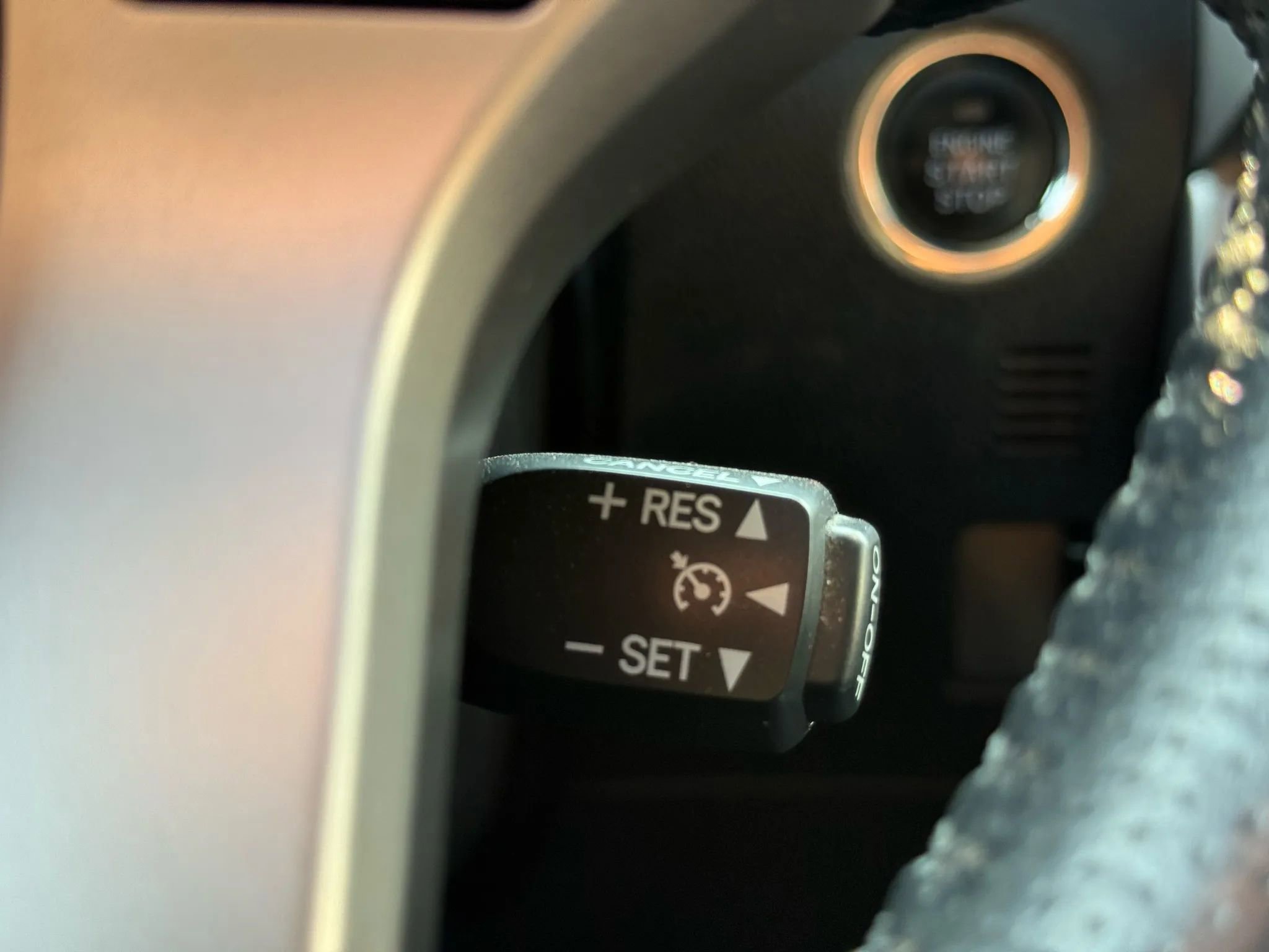 Used 2016 Toyota 4Runner Limited AWD/4WD image 24