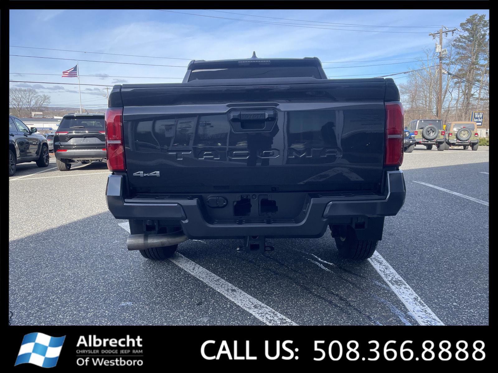 Used 2024 Toyota Tacoma SR5 image 4