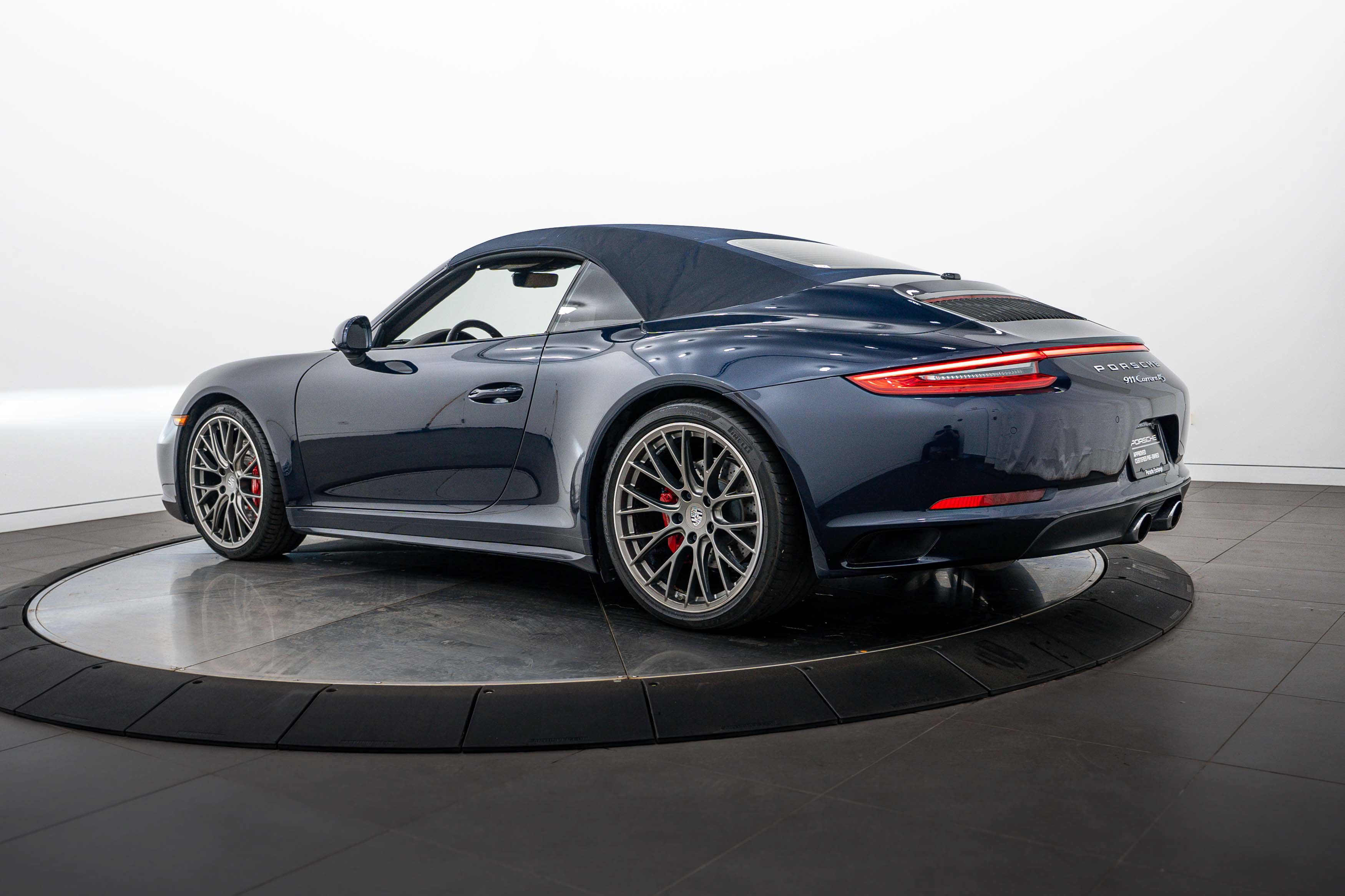 Certified 2017 Porsche 911 Carrera 4S AWD/4WD image 29