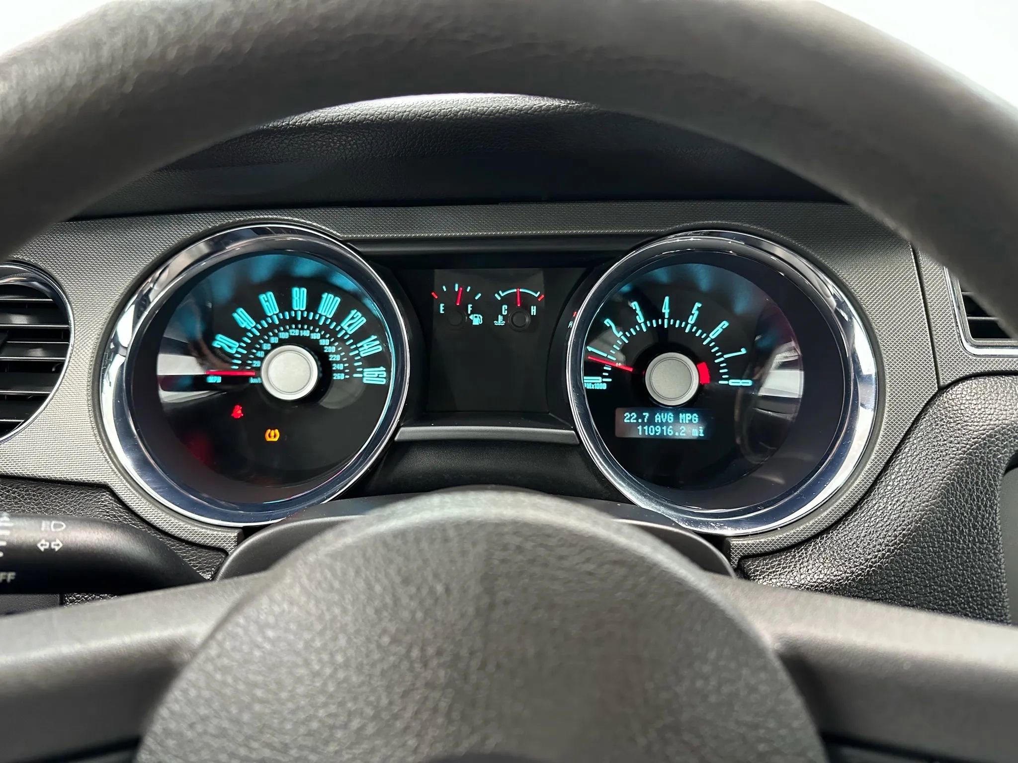 Used 2011 Ford Mustang Coupe image 22